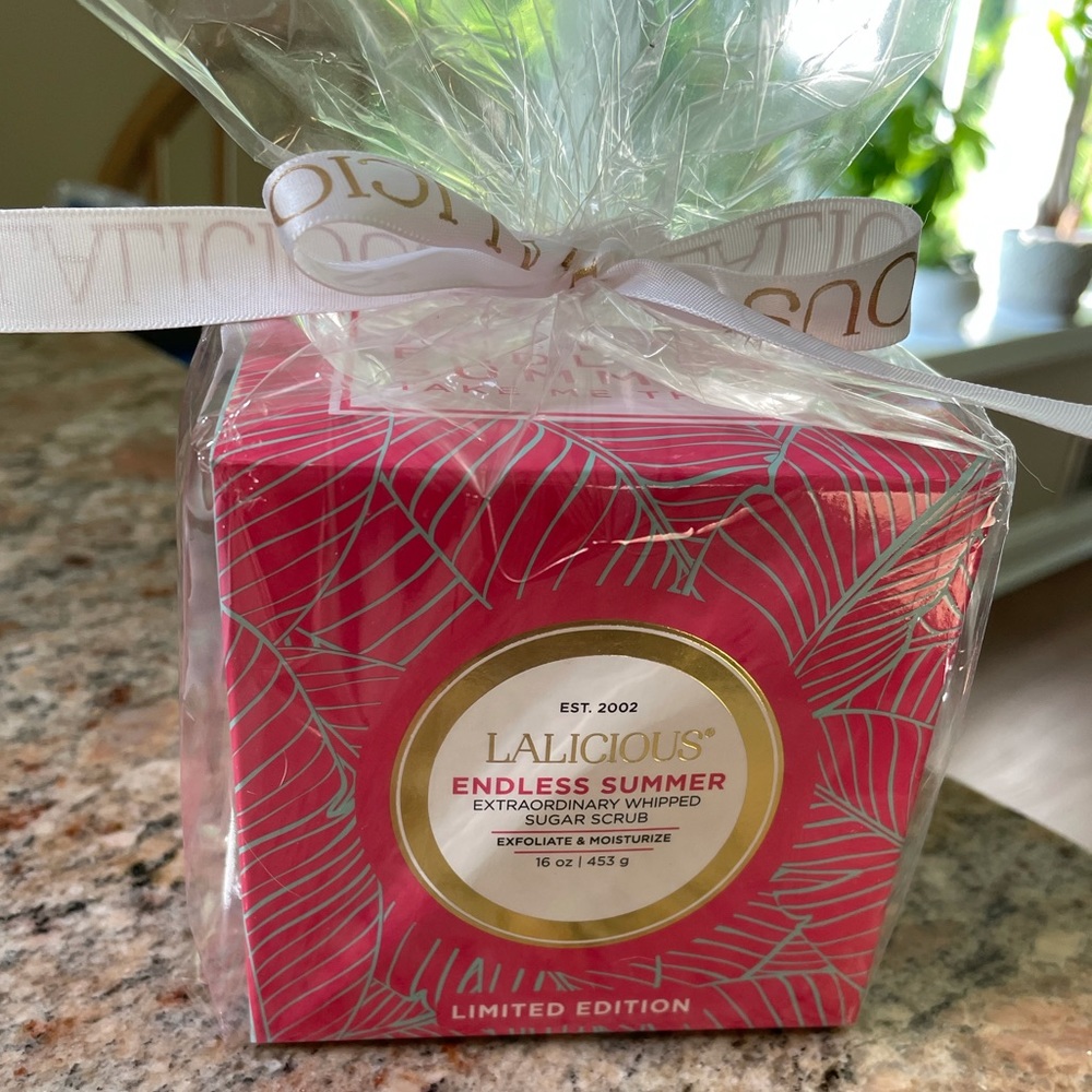 Brand New Lalicious Whipped Sugar Scrub